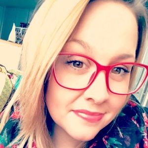 Meet your Posher, Lindsay